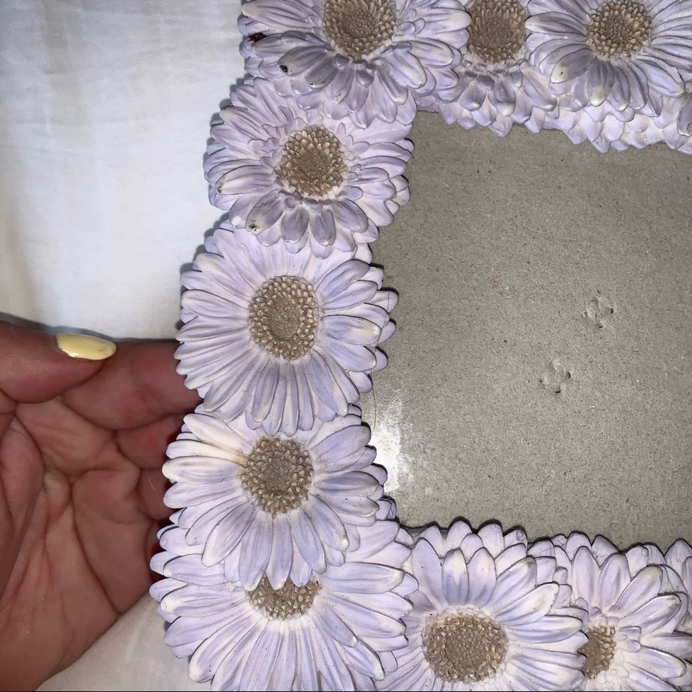 Vintage purple flower frame 4x6 - Picture 4 of 5